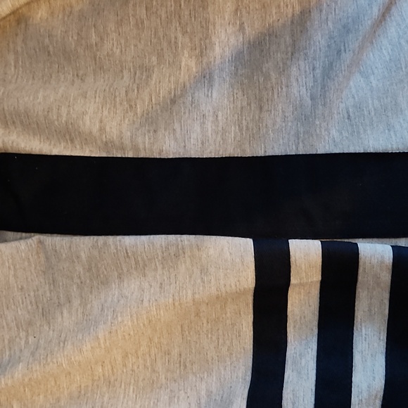 Mind over Matter women’s size Medium Gray dress with side stripe - Picture 7 of 7